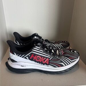 HOKA Men’s Ironman Mach 4 Pro Fly Black/red/White athletic Running Shoes
